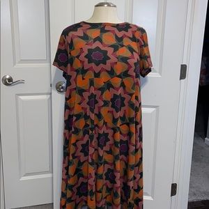 Lularoe Carly
